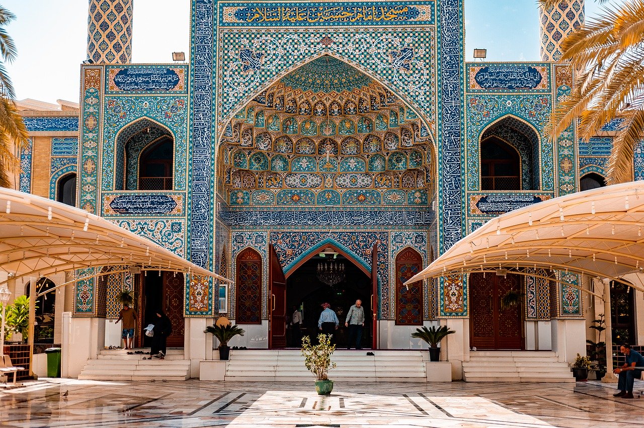 Penser à aller à Dubaï comme destination d’affaire et de découvertes historiques.